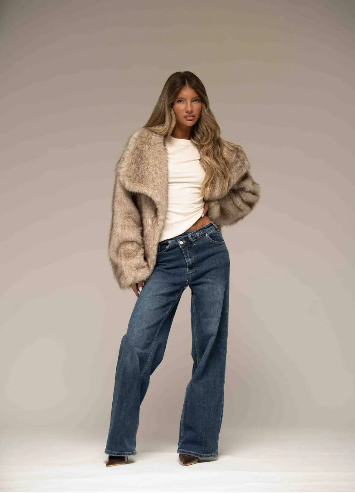 Nia Overlap Jeans - Shop Byxie