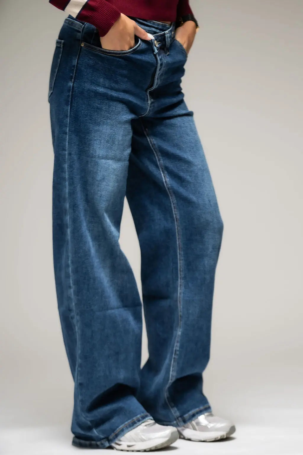 Nia Overlap Jeans - Shop Byxie