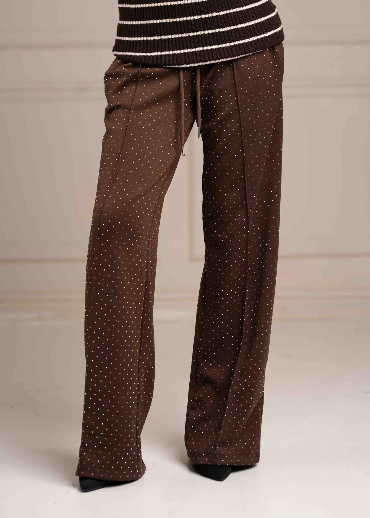 Nia Diamanté Joggers - Brown Shop Byxie